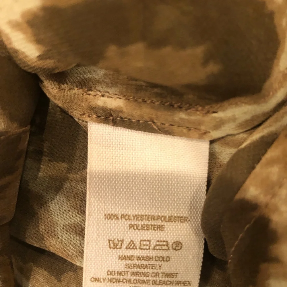 Free People Button up V-Neck Blouse - Picture 7 of 7